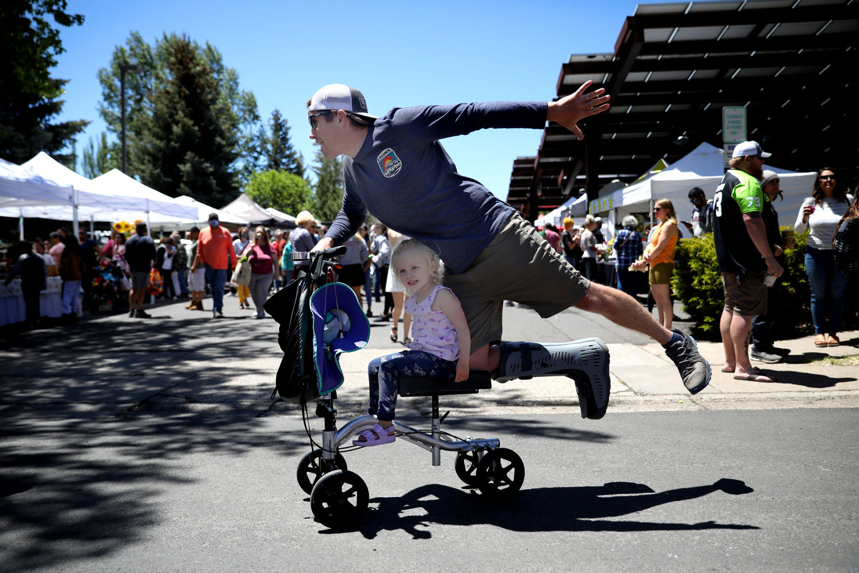 A Market Full of Movement